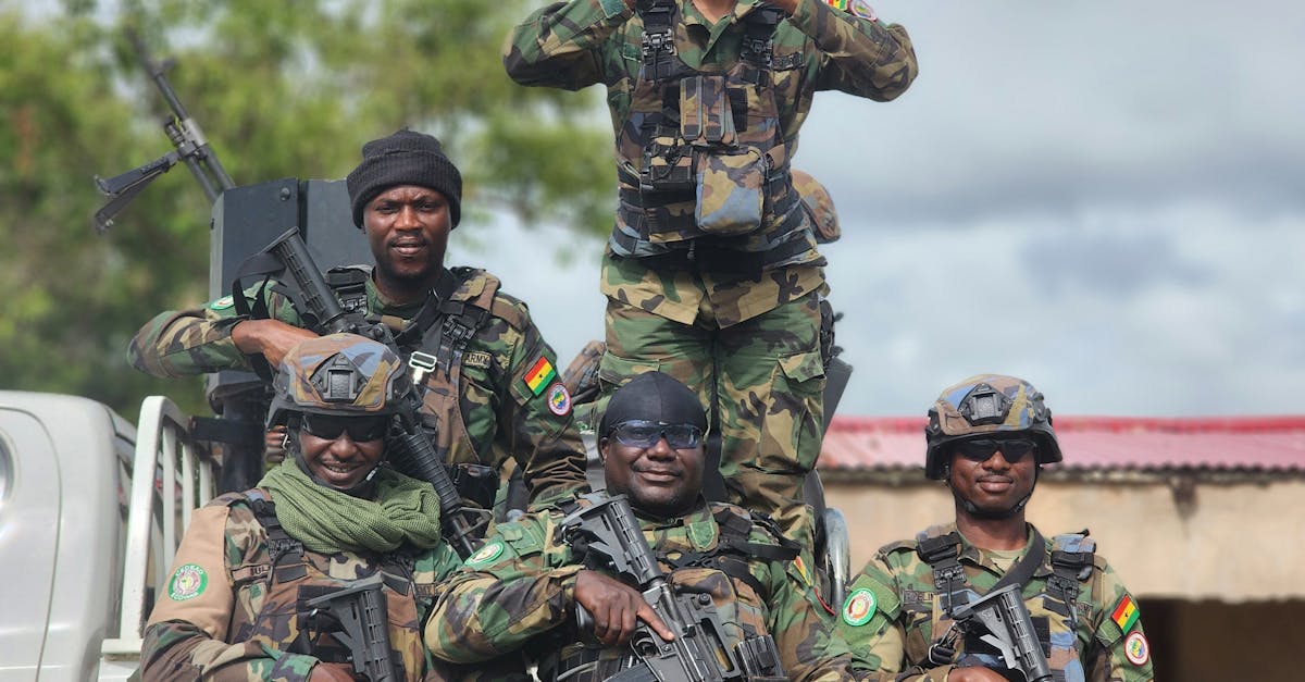 三国群英传2（网络版）辅助- 鲜肉 app 详情下载教程