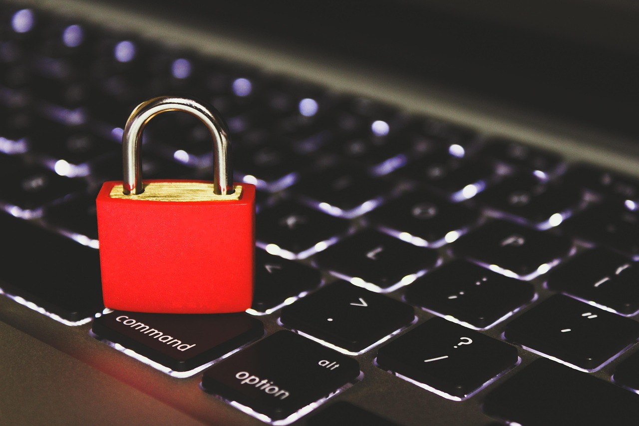 ucloud实名账号：海南爽肤水代理平台推荐